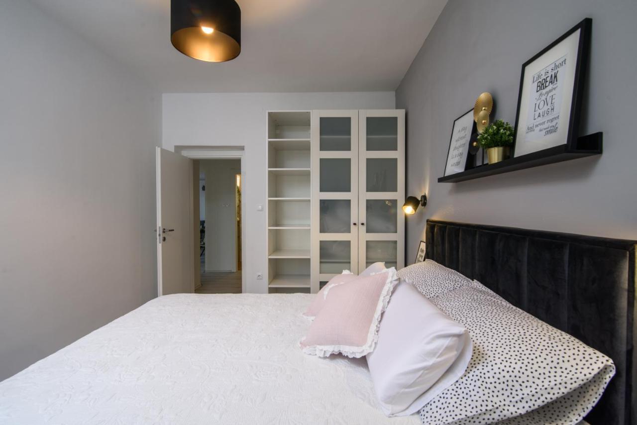 Luxury Apartment Hajdi Traù Esterno foto
