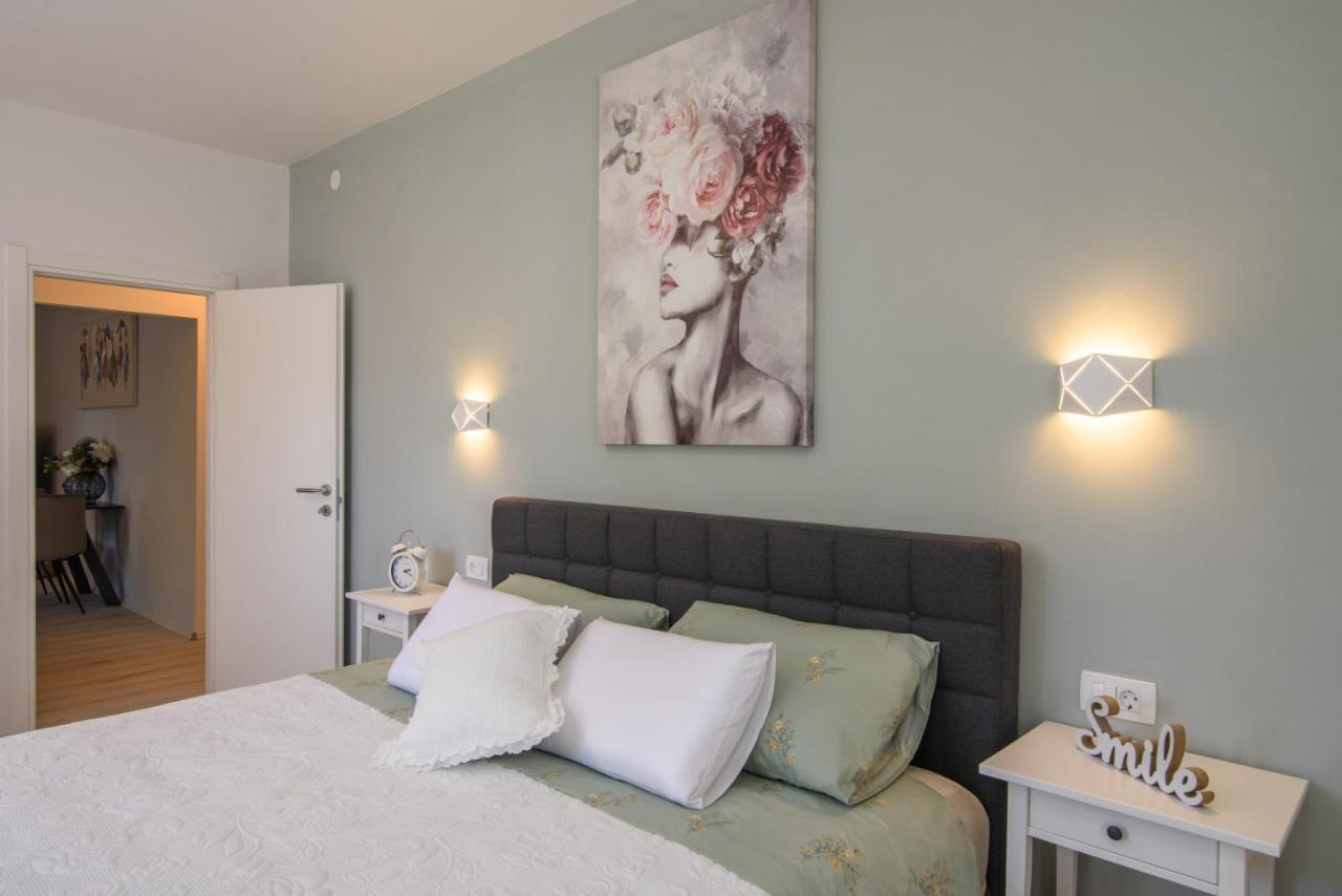 Luxury Apartment Hajdi Traù Esterno foto